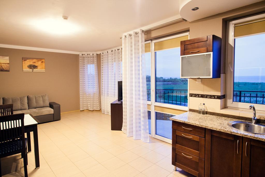 Hotel Dw Airen Trzęsacz Habitación foto